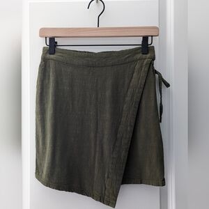 A New Day faux olive wrap skirt